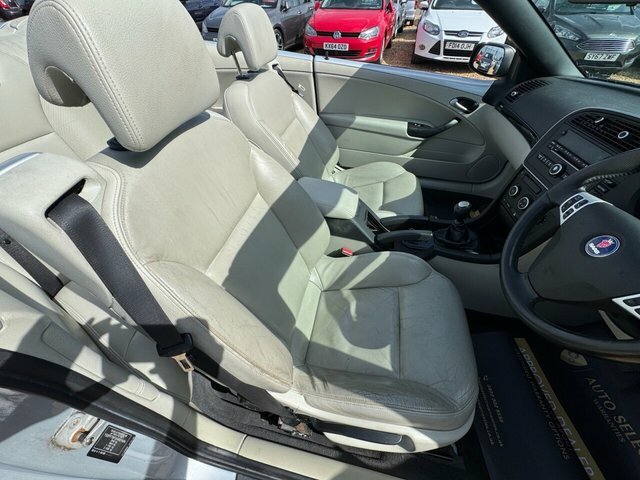Saab 9-3 9-3 Turbo Edition White #14