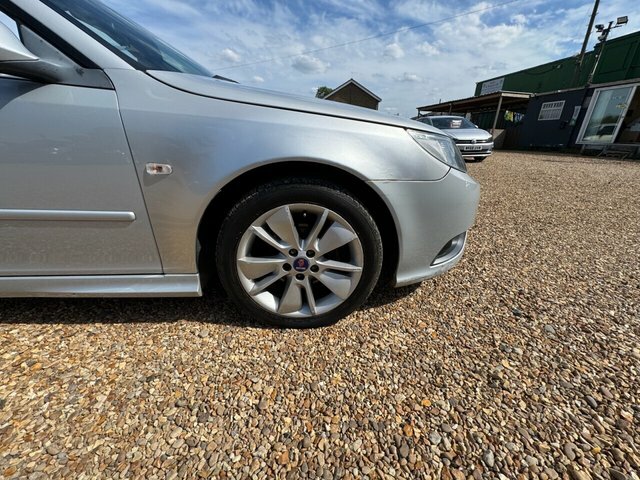 Saab 9-3 9-3 Turbo Edition White #20