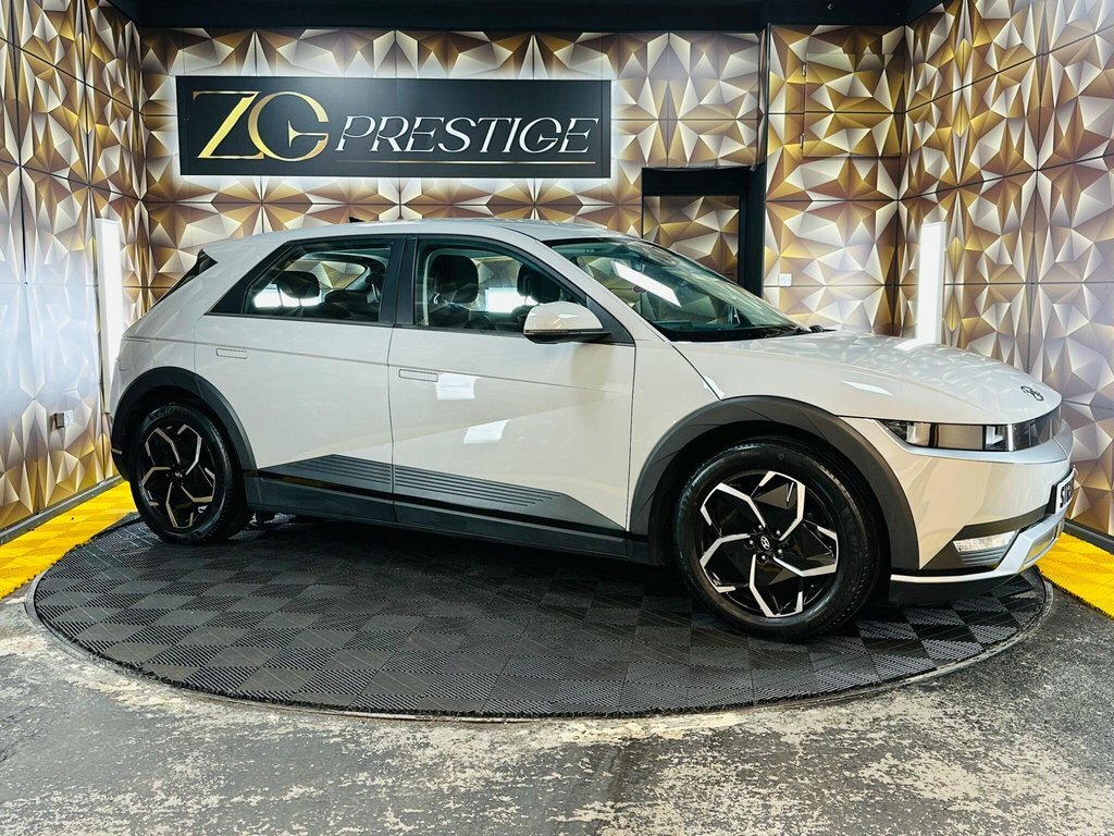 Hyundai Ioniq 5 Hatchback Grey