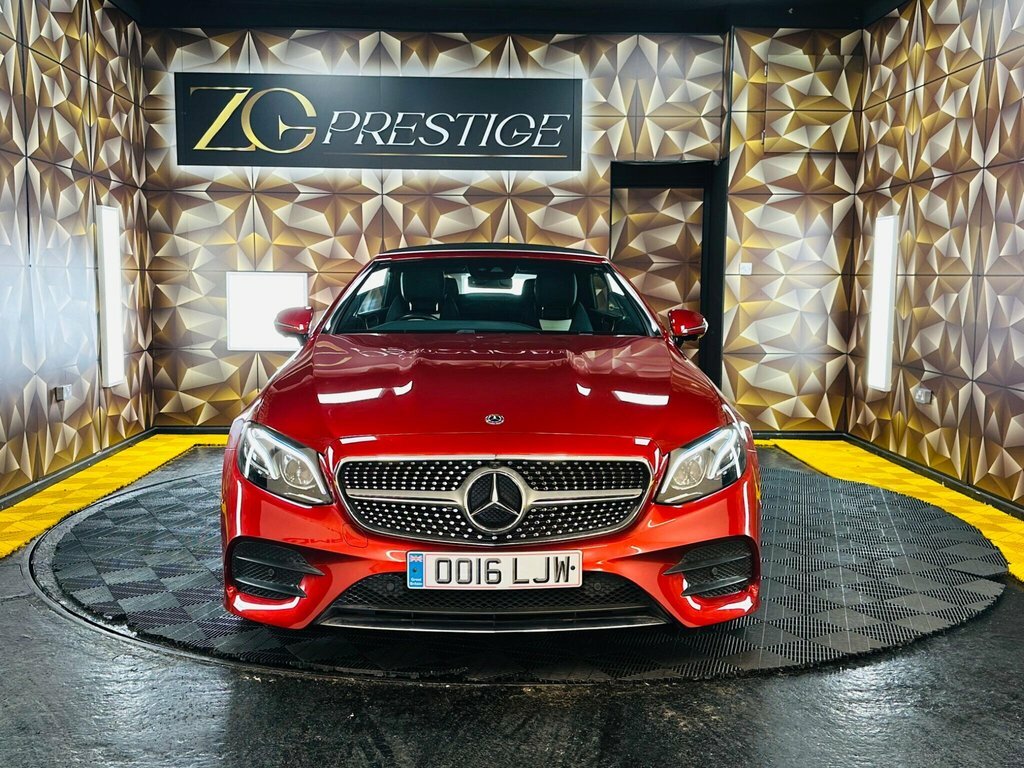 Mercedes-Benz E Class 2L Amg Line Red #2