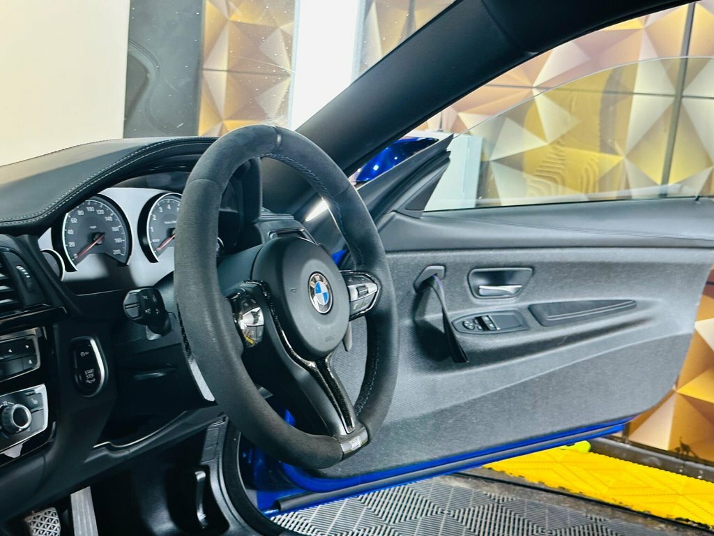 BMW M4 3L Cs V9DGL Blue #5