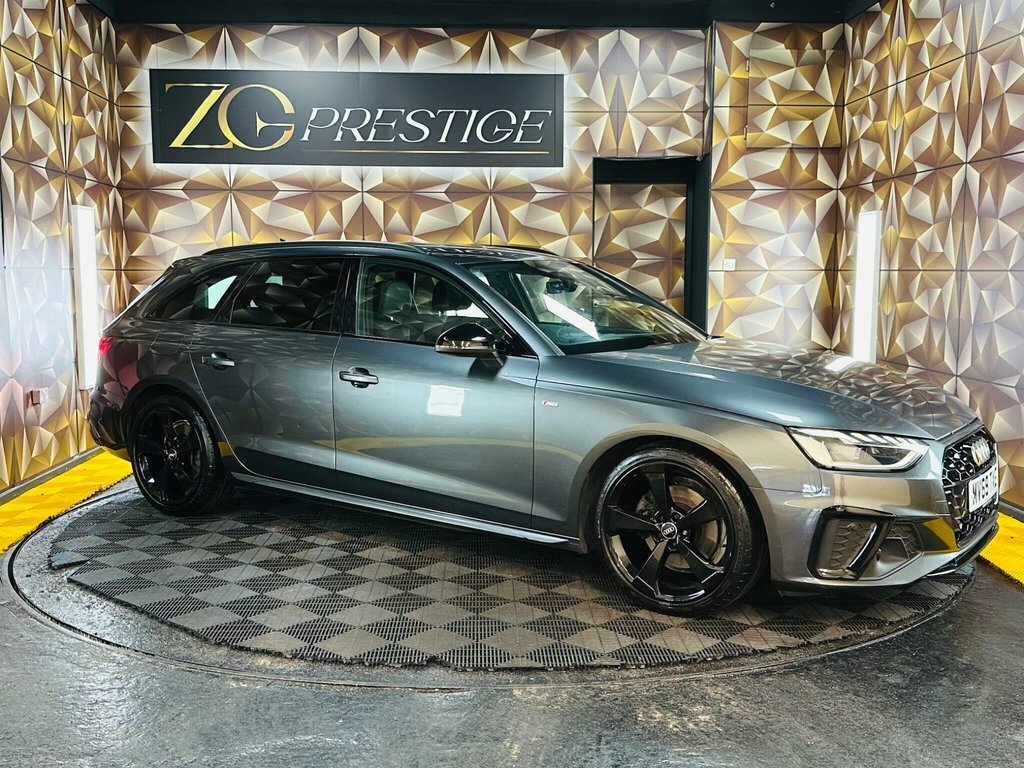 Audi A4 Avant 2L Black Edition Grey