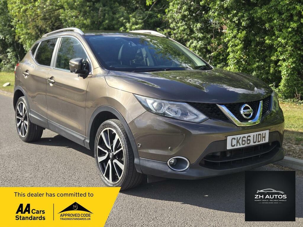 Nissan Qashqai 1.2 Dig-t Tekna Xtron 2Wd Euro 6 Ss Brown