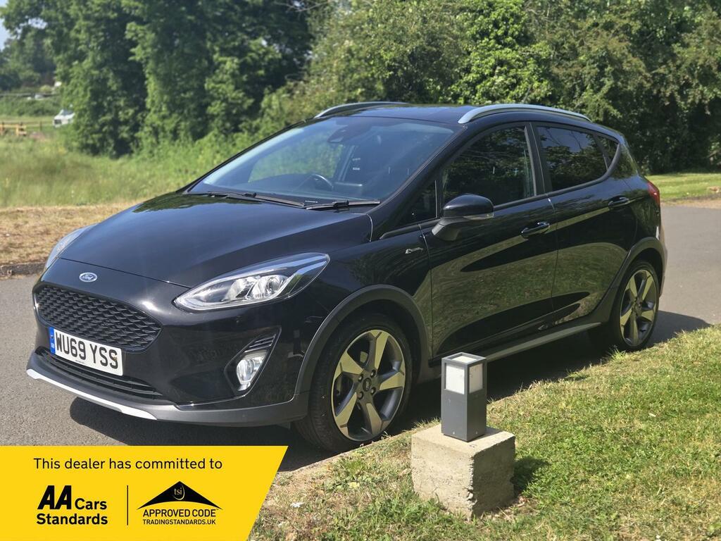 Ford Fiesta 1.0T Ecoboost Active 1 Euro 6 Ss WU69YSS Black #2