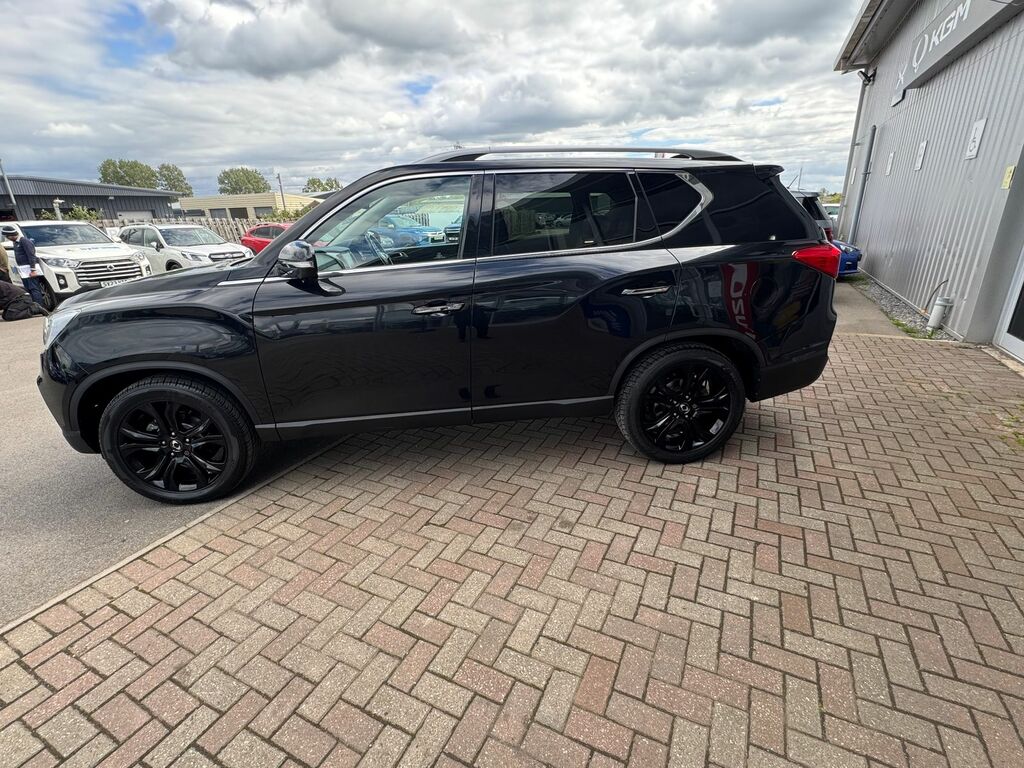 SsangYong Rexton 2.2D Ultimate Suv T-tronic 4Wd Euro 6 Black #3