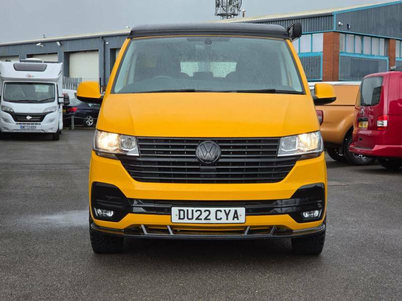 Volkswagen Transporter 2.0 Tdi 110 Highline Van - 2022 22 DU22CYA Yellow #2