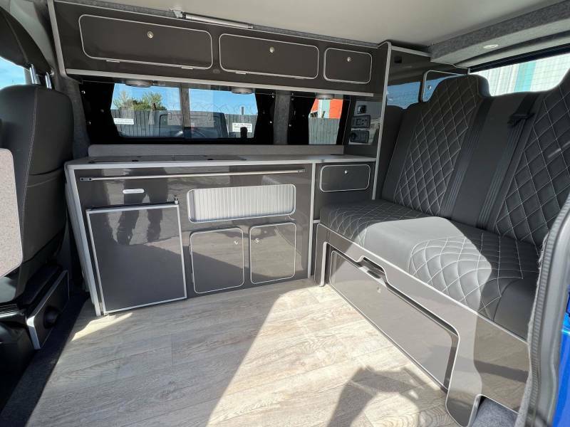 Volkswagen  2.0 Tdi 110 Highline Van - 2021 21 CF21XWC Blue #2