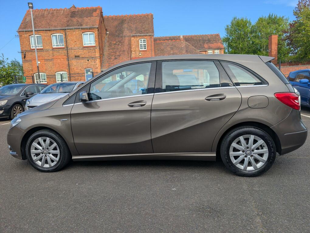 Mercedes-Benz B Class 1.6 B180 Blueefficiency Se 7G-dct Euro 5 Ss Grey #5