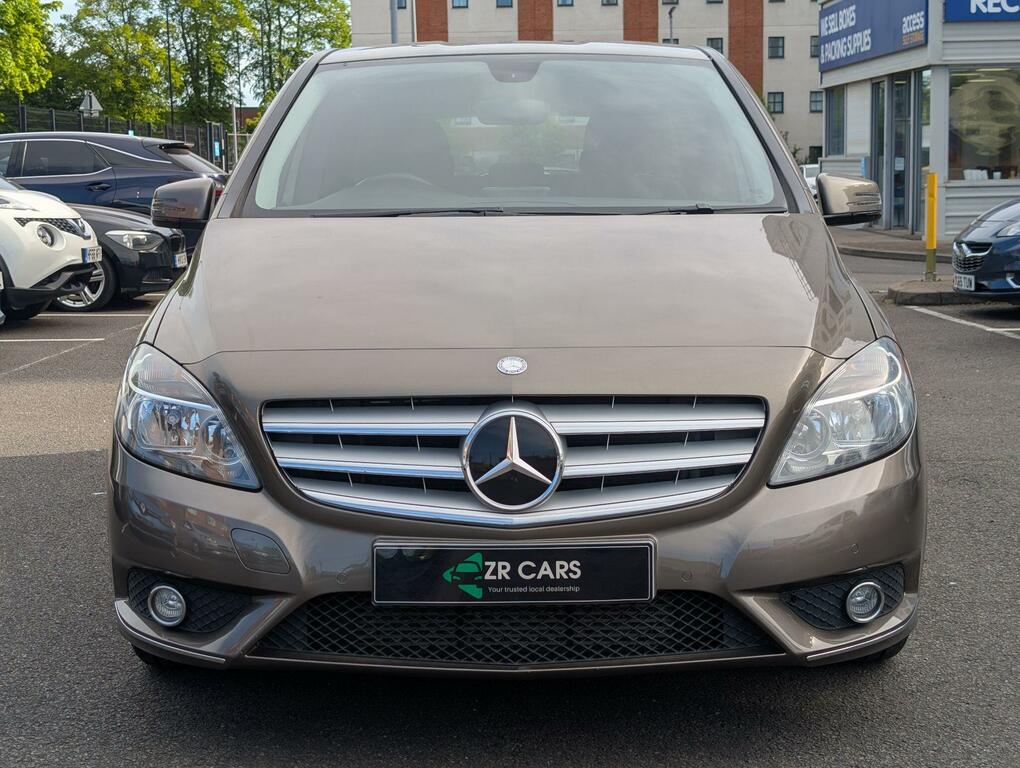 Mercedes-Benz B Class 1.6 B180 Blueefficiency Se 7G-dct Euro 5 Ss Grey #2