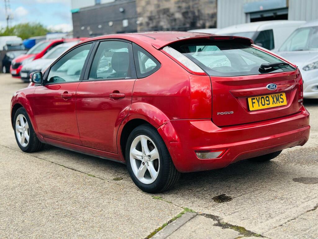 Ford Focus Hatchback 1.6 Zetec 200909 FY09XMS Red #3