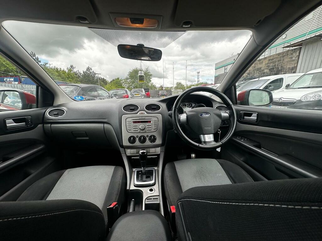 Ford Focus Hatchback 1.6 Zetec 200909 FY09XMS Red #6