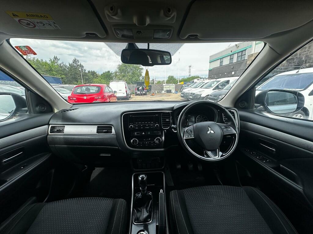 Mitsubishi Outlander Suv 2.2 Di-d 3 4Wd Euro 6 Ss 201767 Silver #5