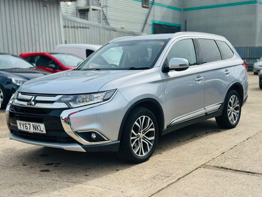 Mitsubishi Outlander Suv 2.2 Di-d 3 4Wd Euro 6 Ss 201767 Silver #2