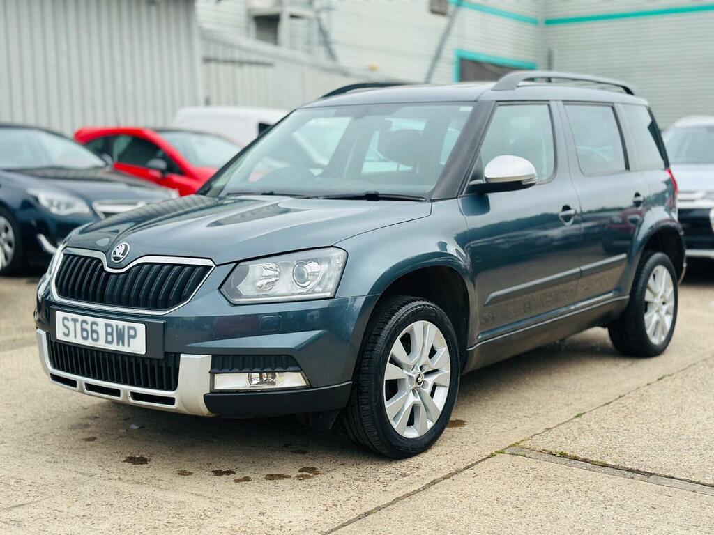 Skoda Yeti Suv 1.2 Tsi Se L Outdoor Euro 6 Ss 201666 ST66BWP Grey #2