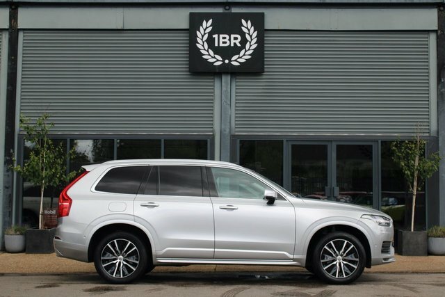 Volvo XC90 2.0 B5 Mhev Momentum Suv Hybrid 4W KP21CYL Silver #3