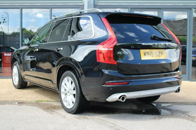 Volvo XC90 2.0 T5 Momentum Pro Suv 4Wd Euro 6 Black #2