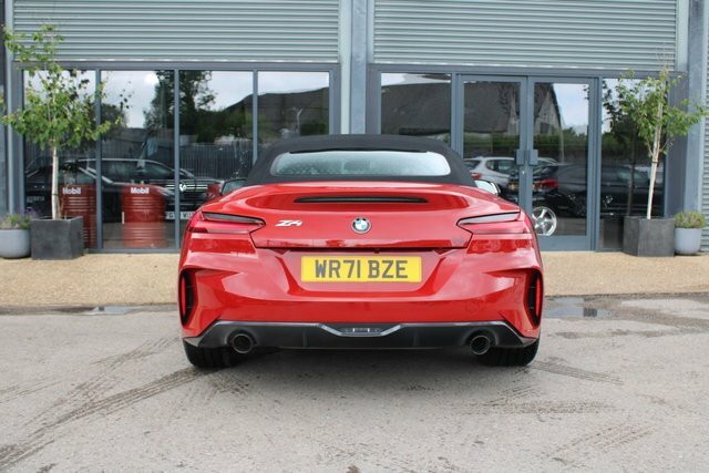 BMW Z4 2.0 20I M Sport Convertible Sdrive WR71BZE Red #4