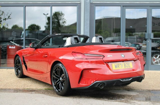 BMW Z4 2.0 20I M Sport Convertible Sdrive WR71BZE Red #2