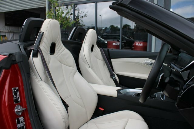 BMW Z4 2.0 20I M Sport Convertible Sdrive WR71BZE Red #6
