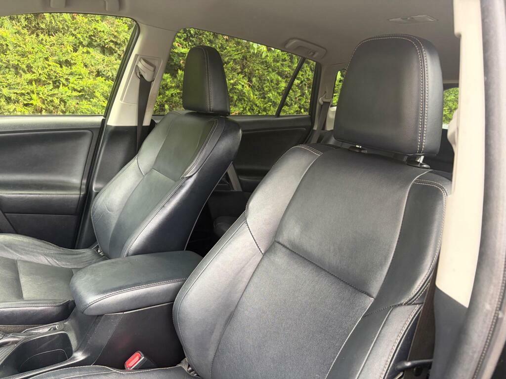 Toyota Rav 4 2.2 D-4d Invincible Grey #9