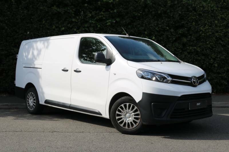 Toyota PROACE 2.0D 140 Icon Van White