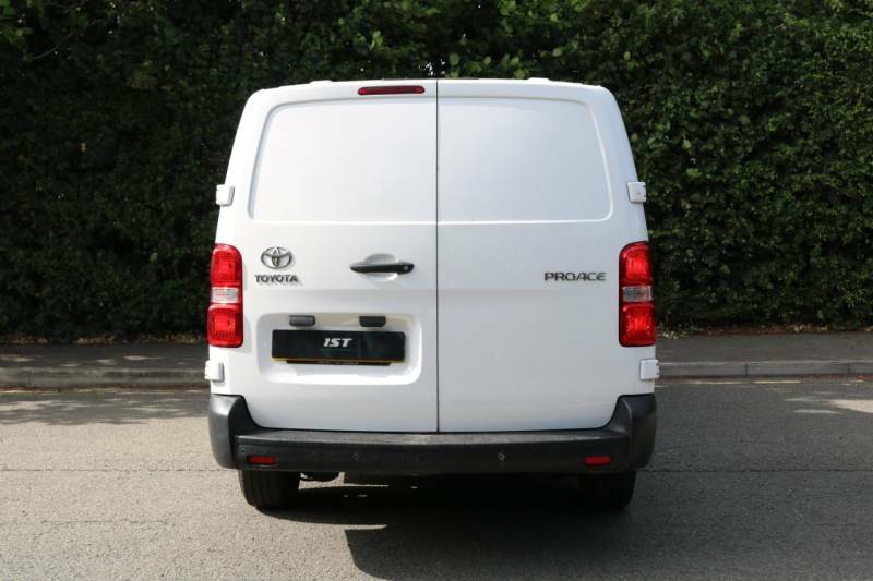 Toyota PROACE 2.0D 140 Icon Van White #6