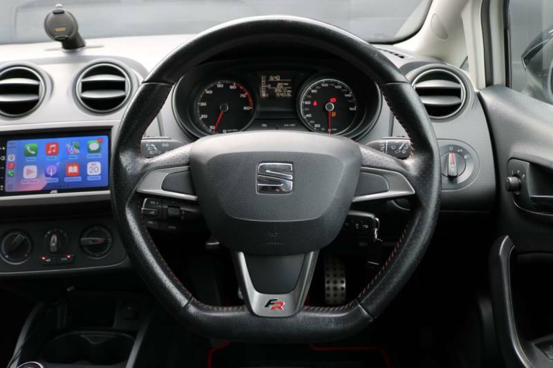 Seat Ibiza 1.2L Tsi Fr 104 Bhp White #16