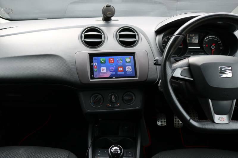 Seat Ibiza 1.2L Tsi Fr 104 Bhp White #14