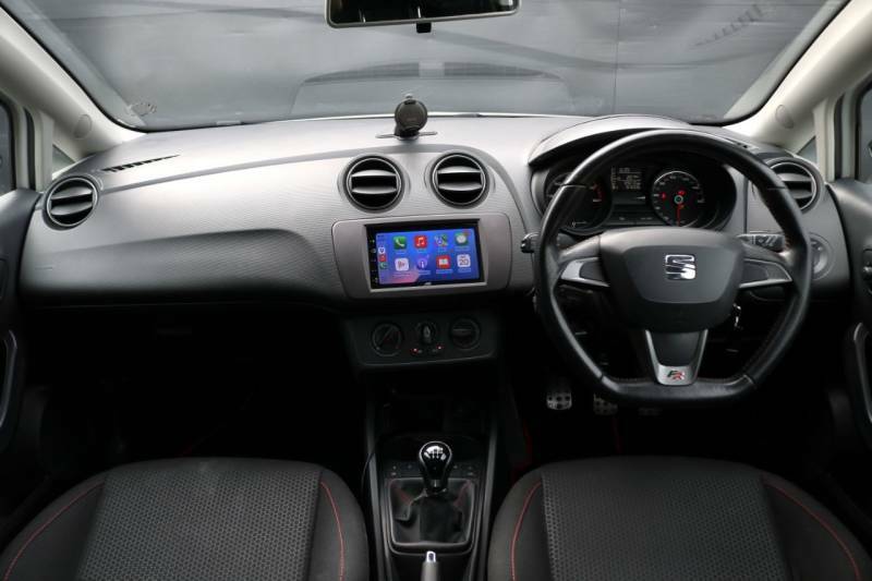 Seat Ibiza 1.2L Tsi Fr 104 Bhp White #12