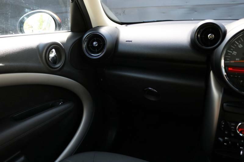 Mini Countryman Cooper White #13