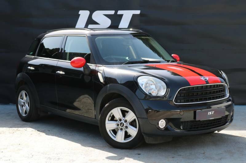 Mini Countryman Cooper White #18
