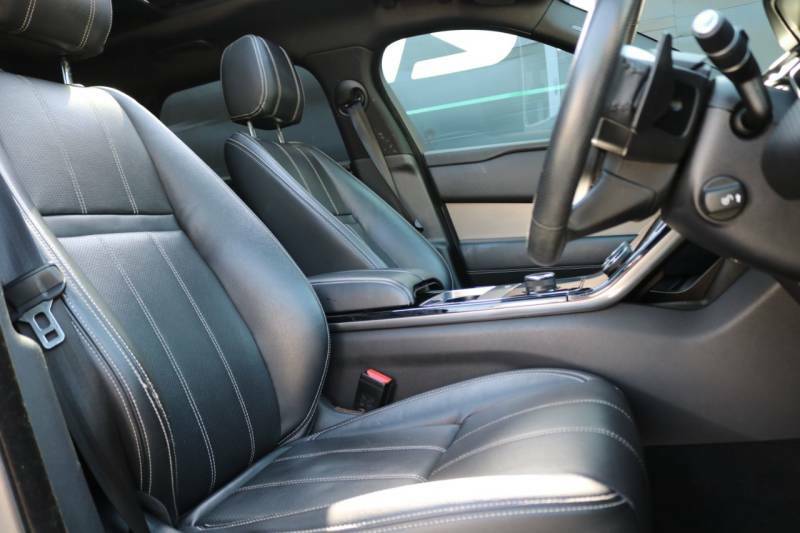 Land Rover Range Rover Velar Velar 2.0 P300 Se Grey #9