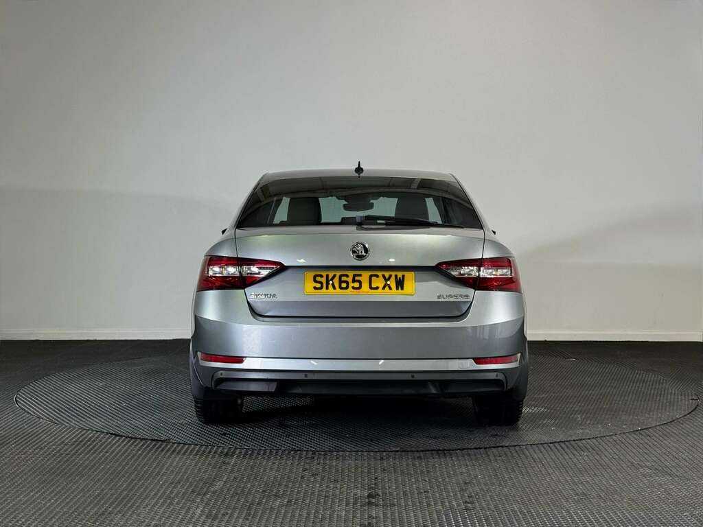 Skoda Superb 2.0 Tdi Se L Executive Hatchback Grey #5