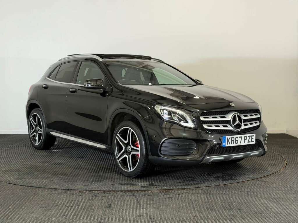 Mercedes-Benz GLA Class 1.6 Gla200 Amg Line Premium Plus Suv Black