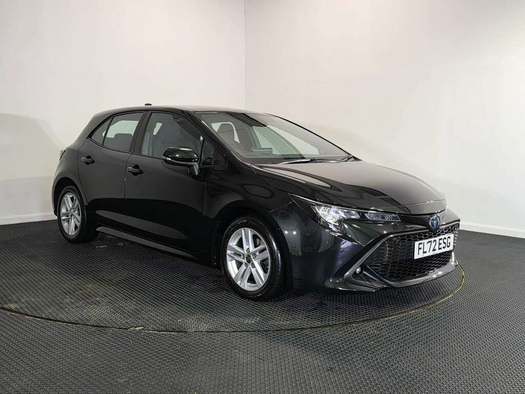 Toyota Corolla 1.8 Vvt-h Gpf Icon Tech Hatchback Hybri Black