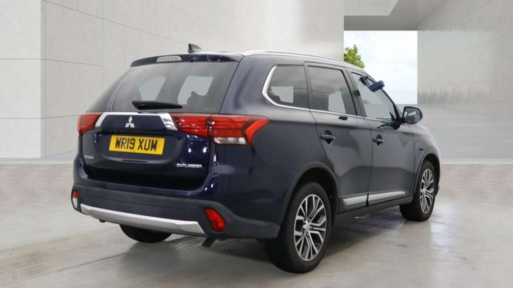 Mitsubishi Outlander 2.2 Di-d Juro Suv 4Wd Euro 6 147 Blue #5
