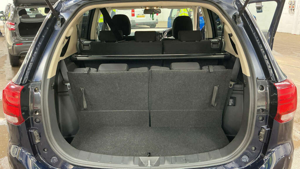 Mitsubishi Outlander 2.2 Di-d Juro Suv 4Wd Euro 6 147 Blue #5