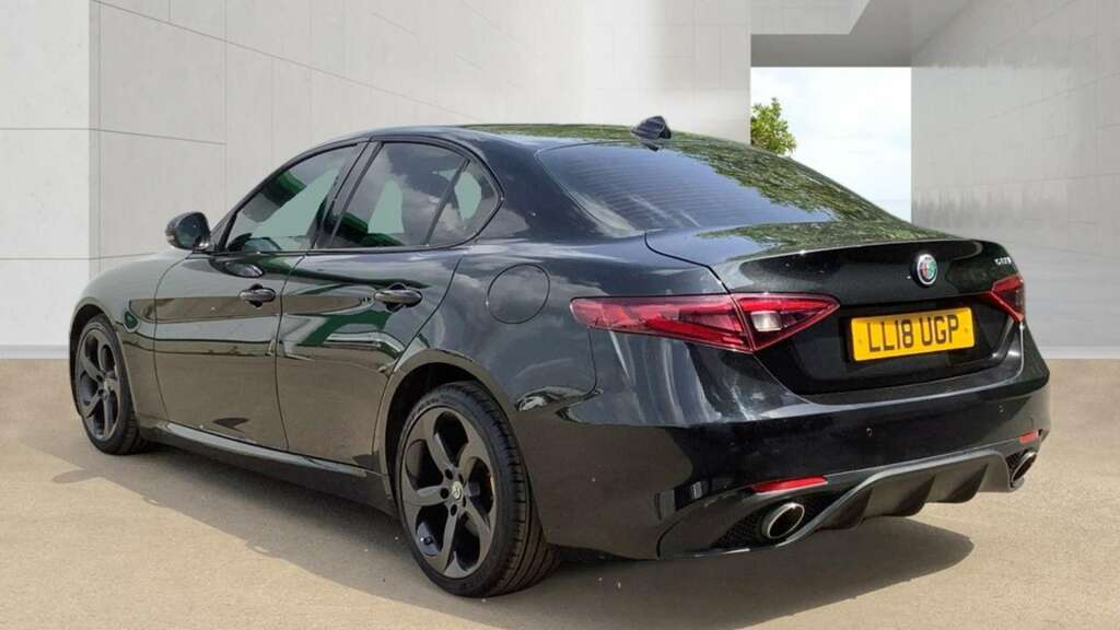 Alfa Romeo Giulia 2.2 Td Speciale Saloon Euro 6 Ss Black #2