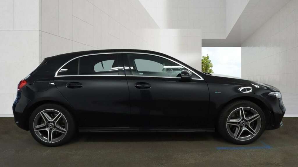 Mercedes-Benz A Class 1.3 A250e 15.6Kwh Amg Line Hatchback Pl KE21HYG Black #6