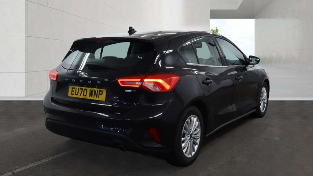 Ford Focus 1.0T Ecoboost Mhev Titanium Edition Hatchback EU70WNP Black #3
