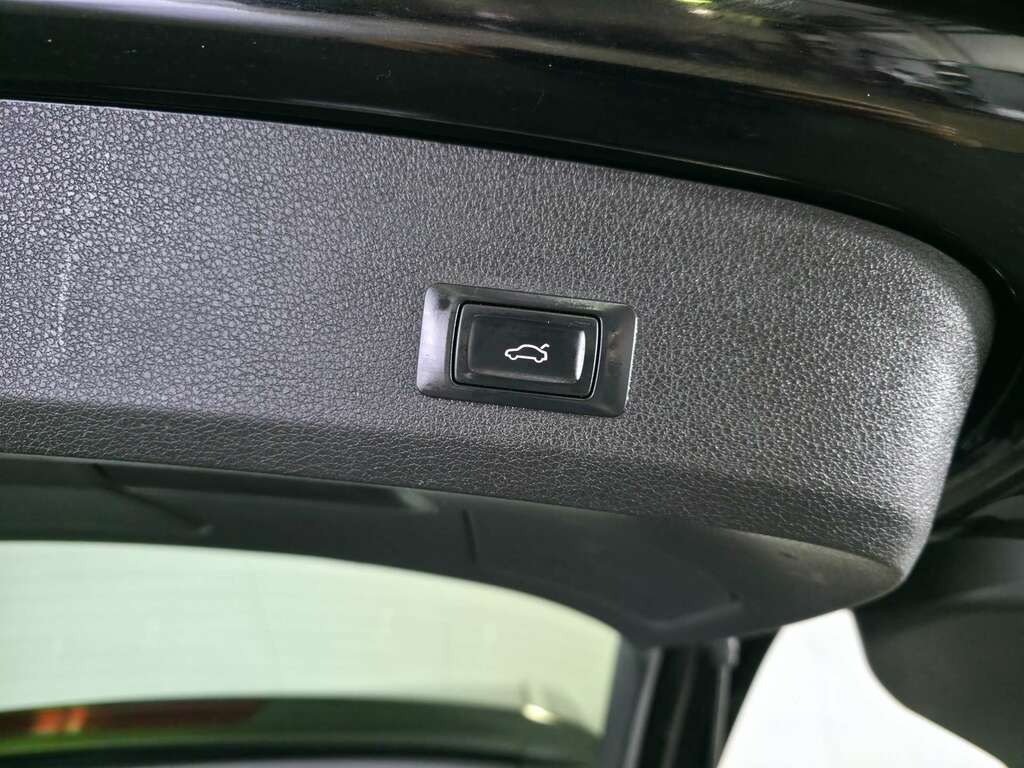 Audi Q7 Tdi Quattro S Line Black #23
