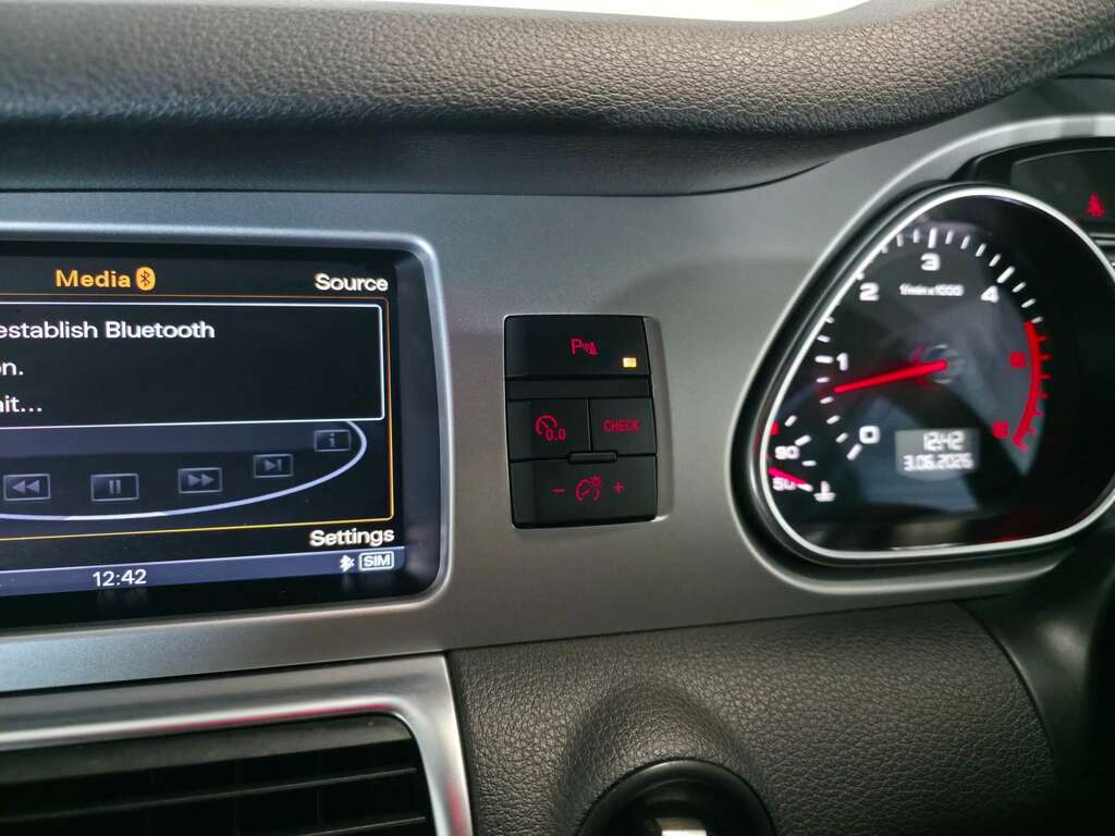 Audi Q7 Tdi Quattro S Line Black #51