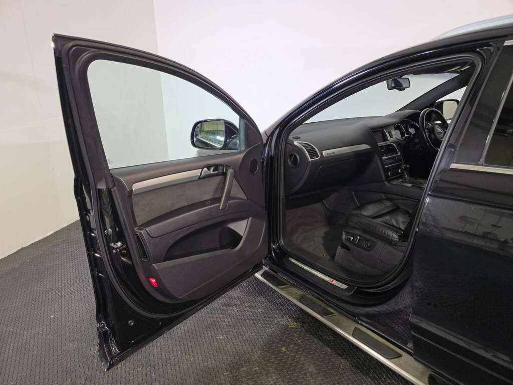 Audi Q7 Tdi Quattro S Line Black #74