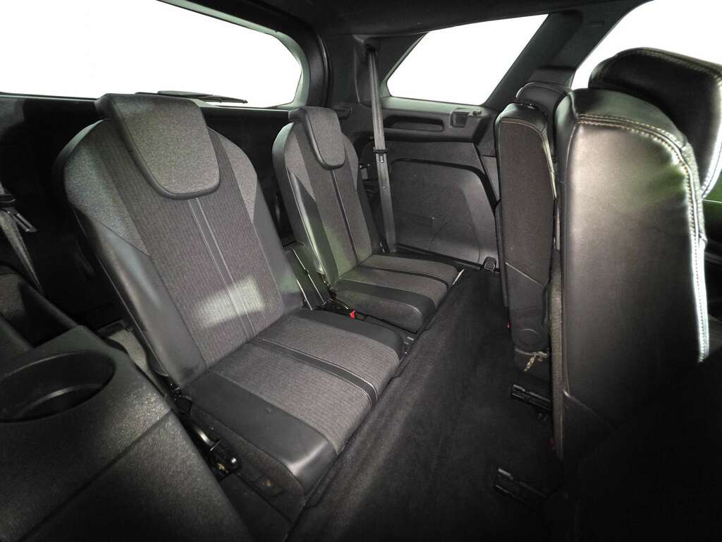 Peugeot 5008 Ss Active White #40