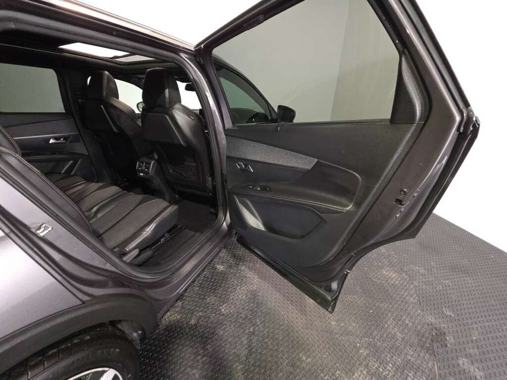 Peugeot 5008 Ss Active White #44