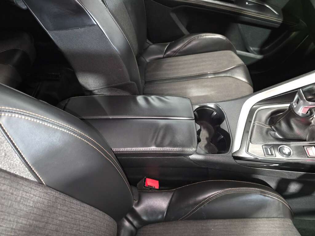 Peugeot 5008 Ss Active White #33