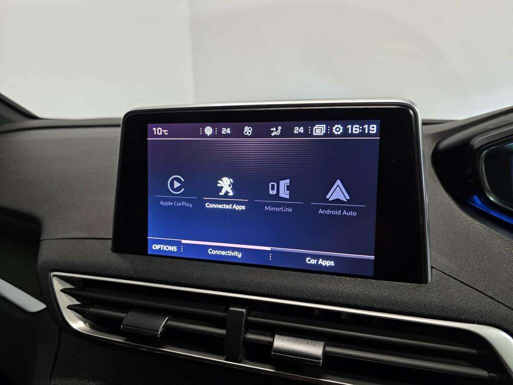Peugeot 5008 Ss Active White #22