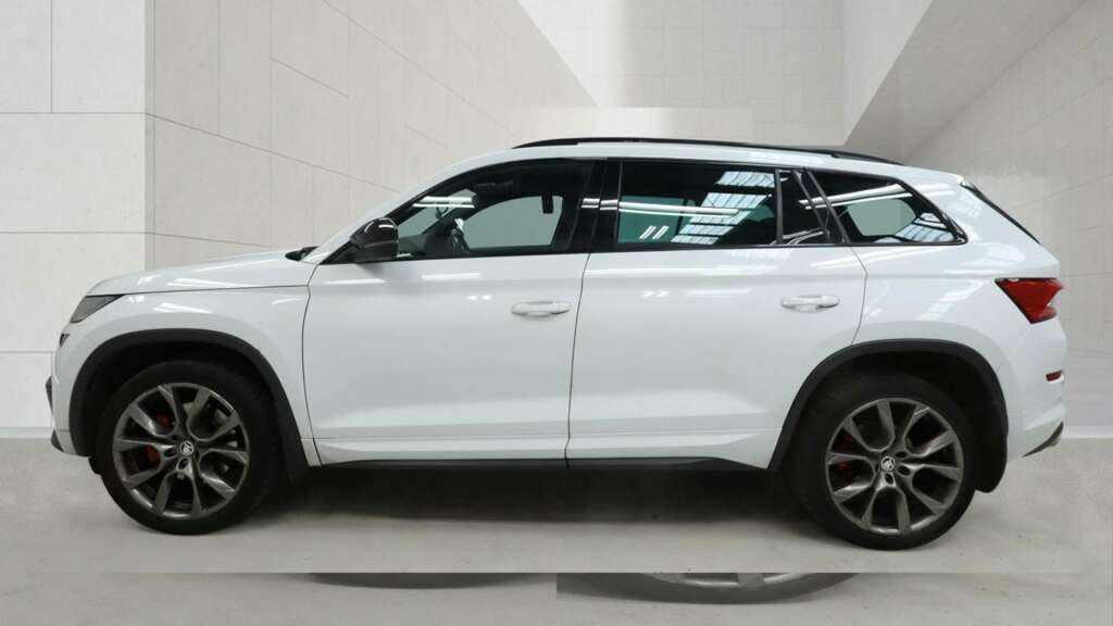 Skoda Kodiaq 2.0 Bitdi Vrs Suv Dsg 4Wd Euro 6 Ss White #2