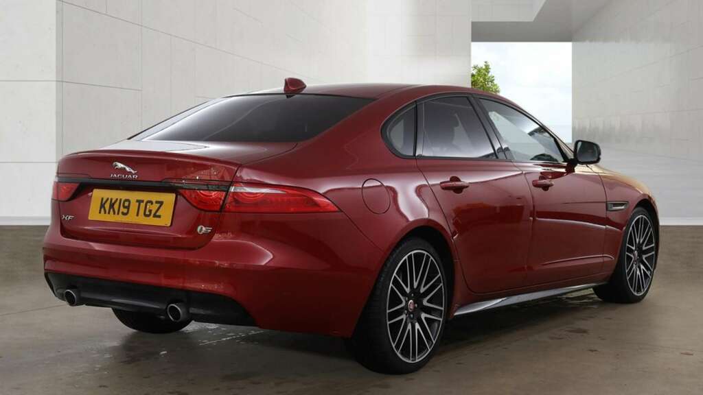 Jaguar XF 3.0D V6 S Saloon Euro 6 Ss 300 Red #5