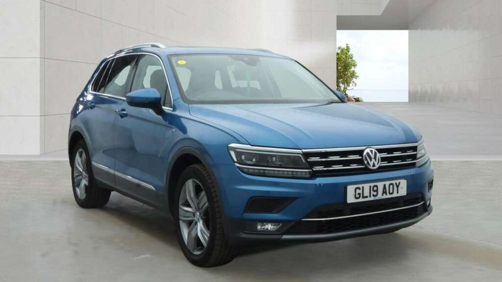 Volkswagen Tiguan 2.0 Tdi Sel Suv Dsg 4Motion Euro 6 Ss GL19AOY Blue